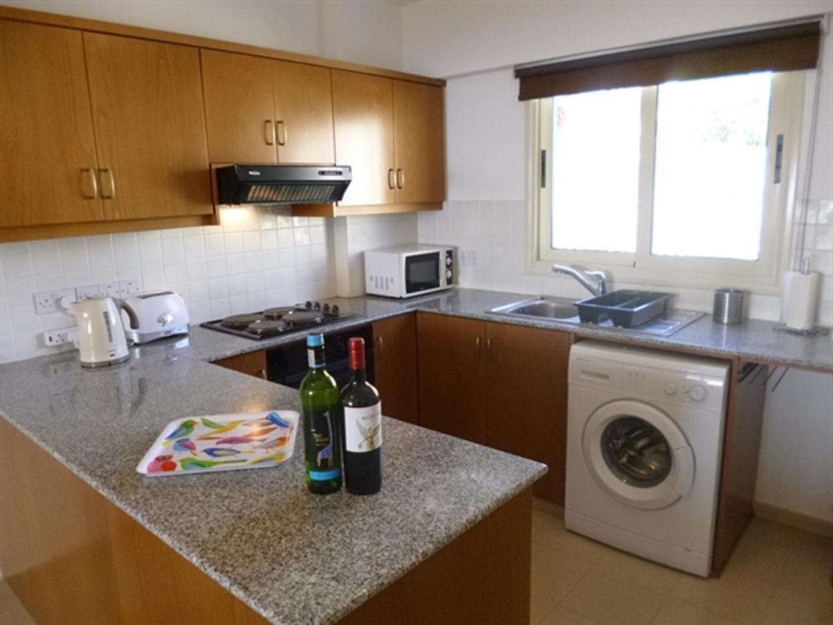 First Floor 2 Bedroom Apartment, Large Balcony, Amazing Sea Views, Communal Pool Pégeia Exteriör bild
