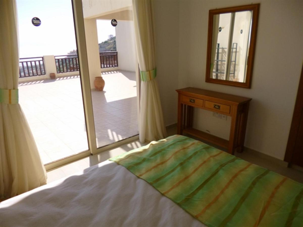 First Floor 2 Bedroom Apartment, Large Balcony, Amazing Sea Views, Communal Pool Pégeia Exteriör bild